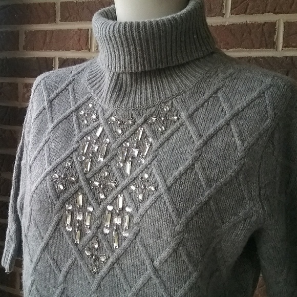 The Limited Cropped Wool Blend Turtleneck Sweater - Picture 2 of 8